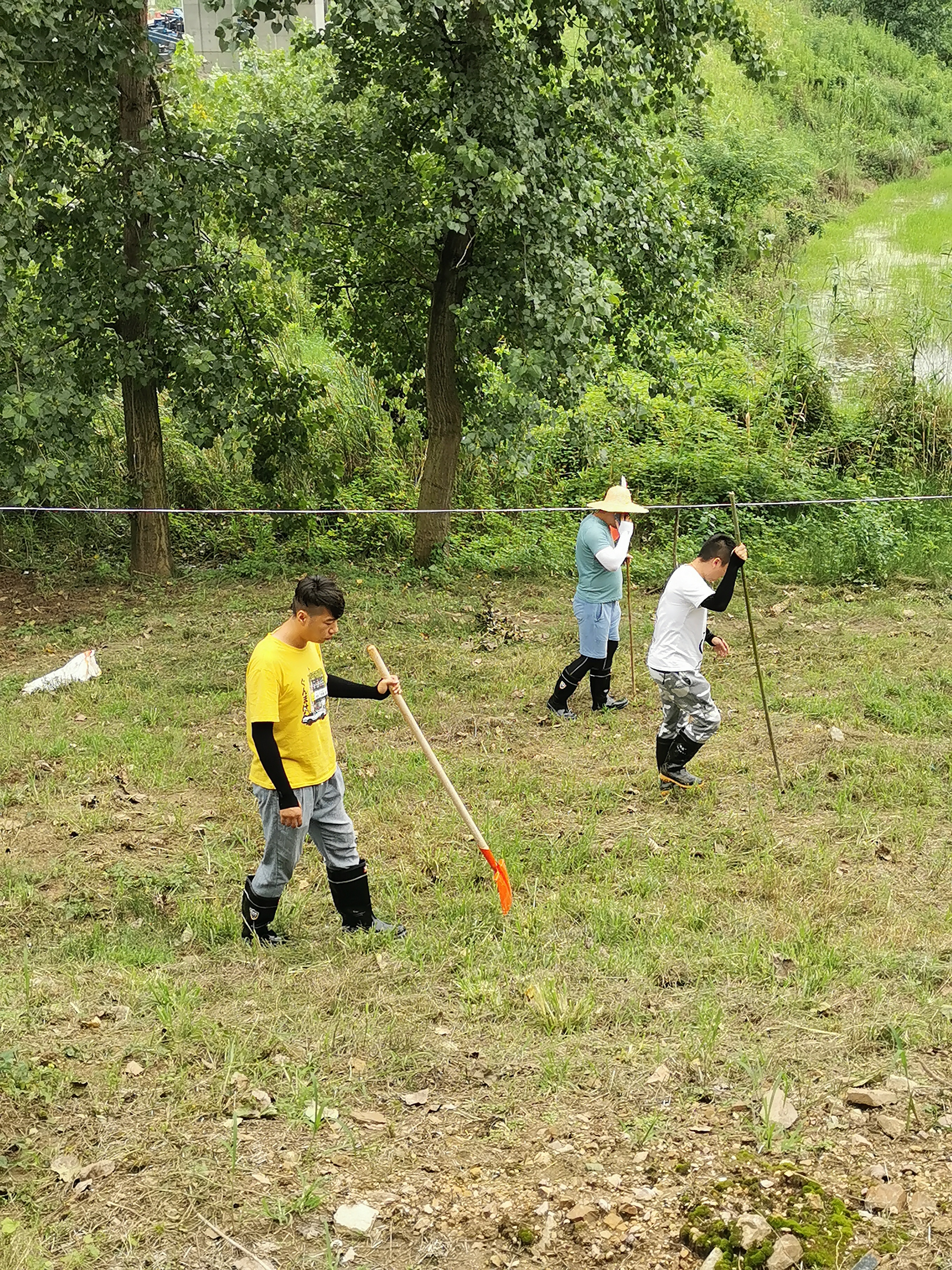 王旗華慰問防汛抗洪突擊隊(圖7)